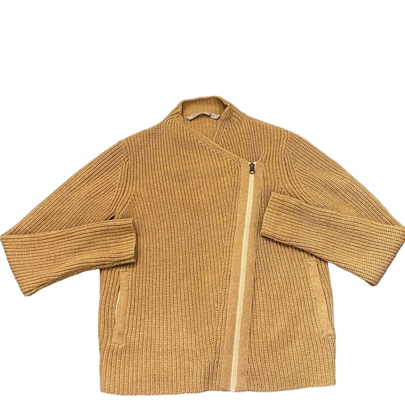 Athleta Sweaters - 100% Merino Wool Athleta Tan Long Sleeve Sweater 2 Side Pockets Large